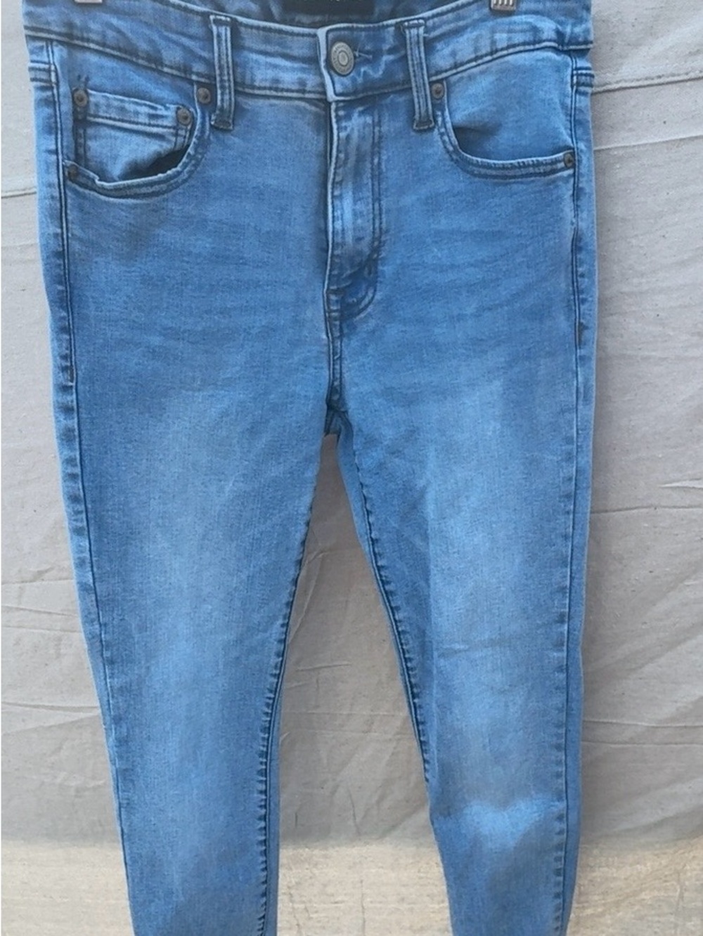 Aéropostale High Rise Jeggings Size 4 Short Light Wash